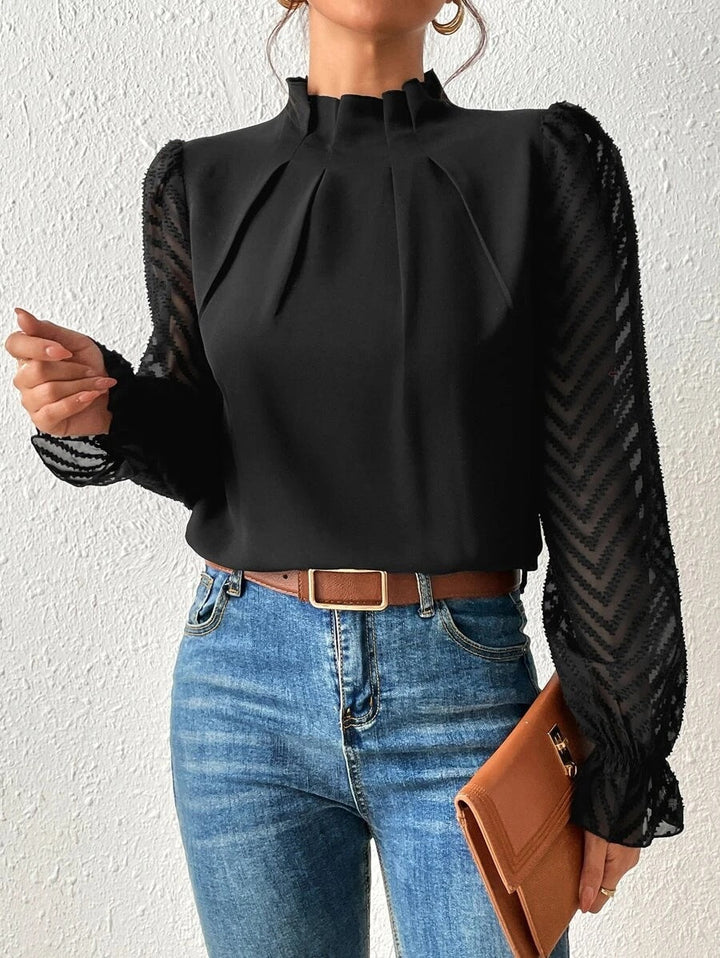 Ashley - Elegant women's long-sleeved blouse
