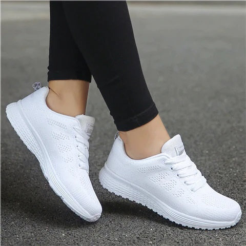 Nia - Elegant and comfortable casual trainers