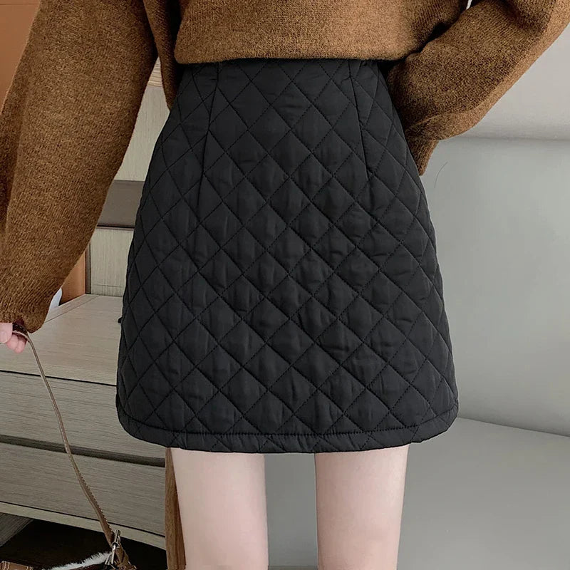 Greta - Padded mini skirt