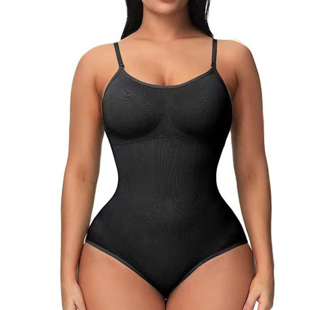 Livia™ - Seamless Shaping Lingerie in Nylon