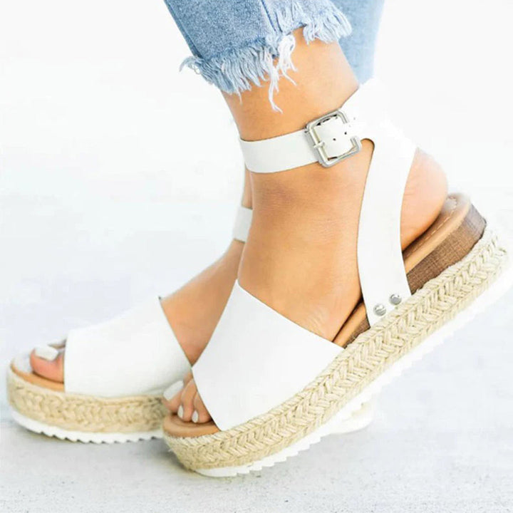 KATOKA - Elegant Women's Sandals for a Chic Summer Look