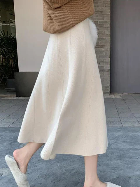 Jiska - Long Knitted Skirt