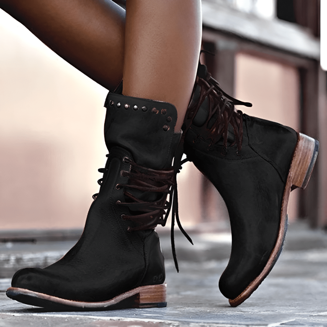 Daria™ - Leather Boots with Laces