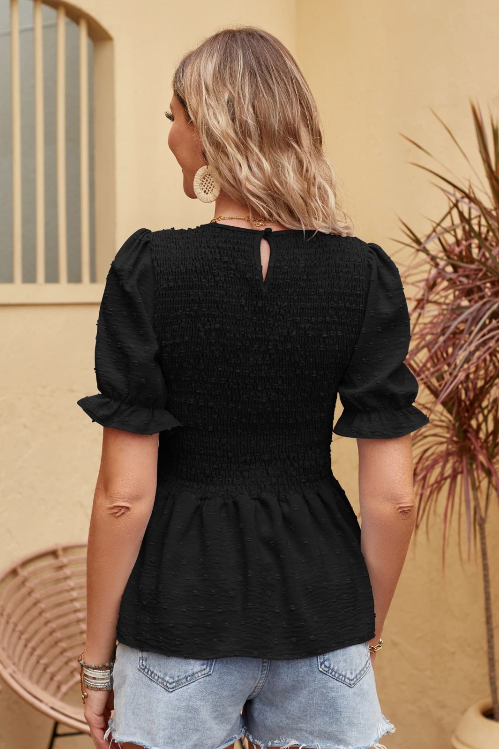 Rosa - Stylish Short-Sleeved Blouse for Women