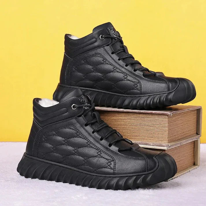 Stylish Henry Winter Boots for the Cold Days