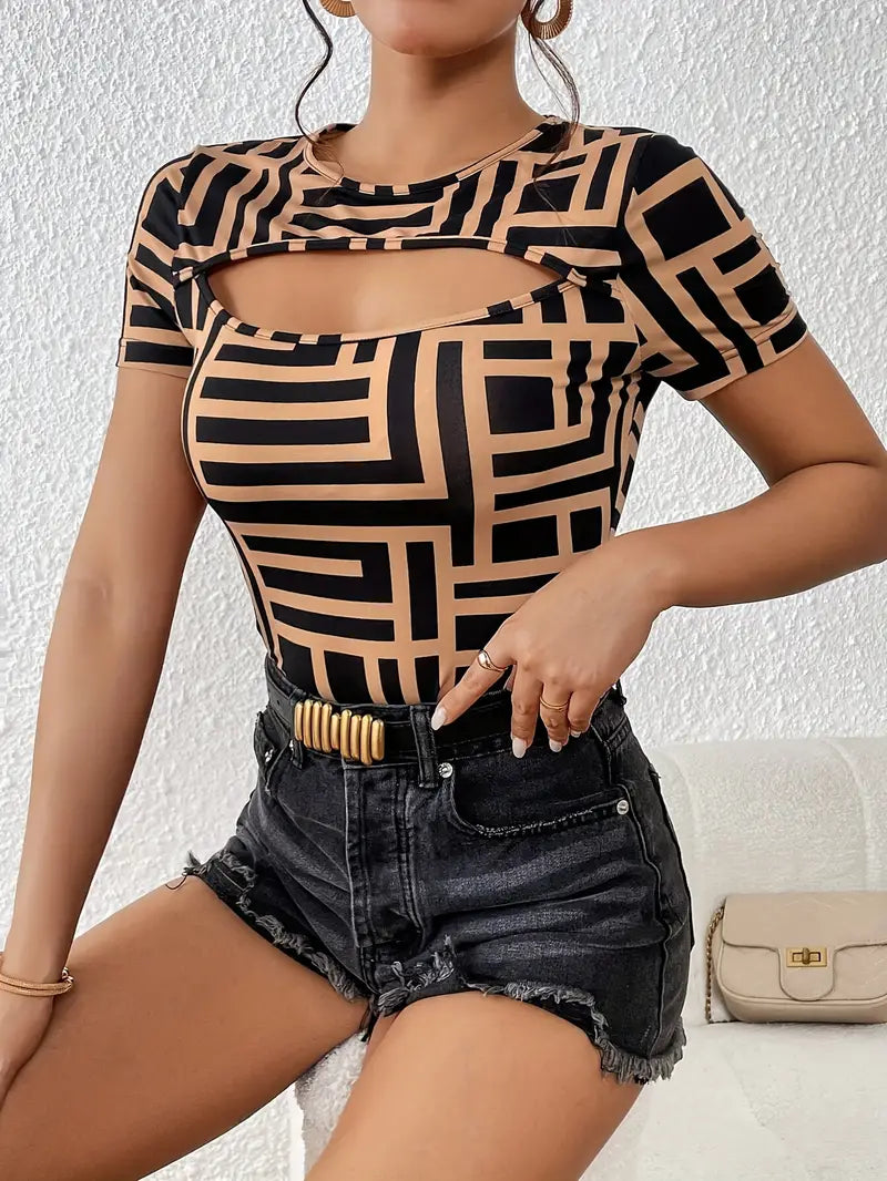 Livia - Elegant T-Shirt with Cut-Out for Summer for Women