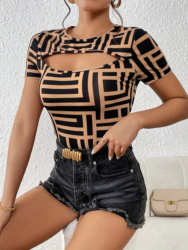 Livia - Elegant T-Shirt with Cut-Out for Summer for Women