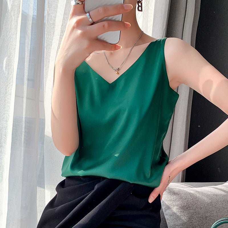 Trina - Luxury Silky Tanktop for Women with Elegant Style