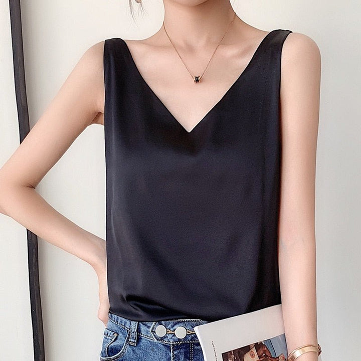 Trina - Luxury Silky Tanktop for Women with Elegant Style