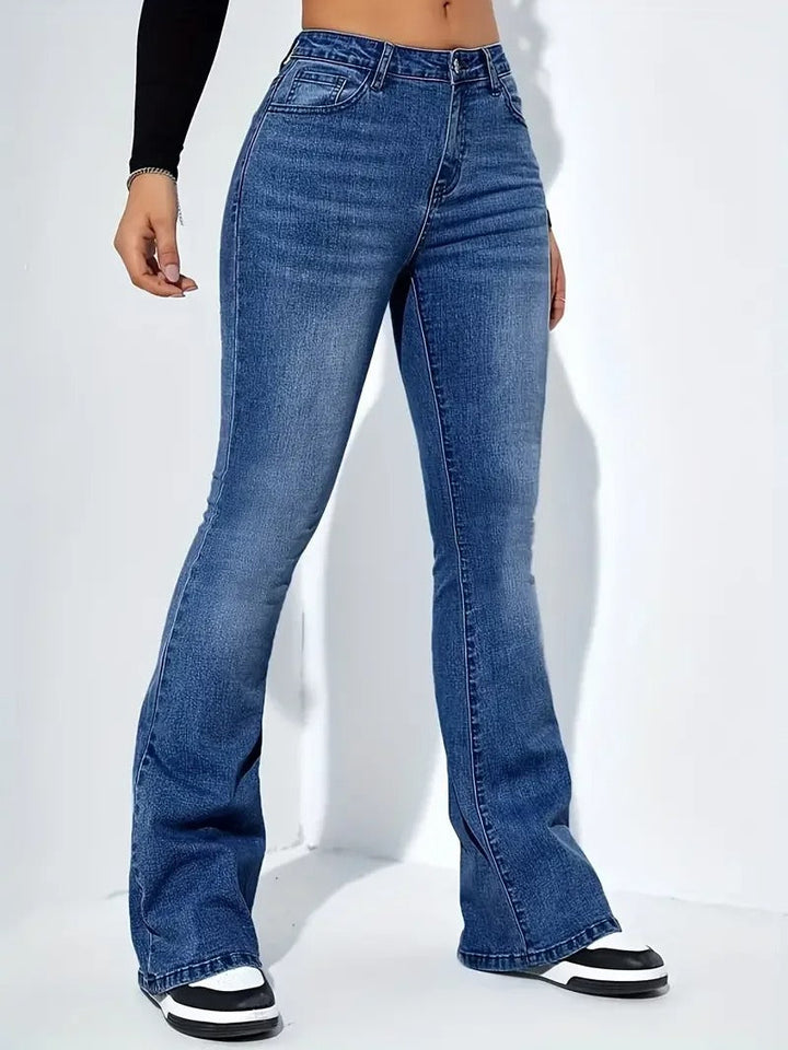 Rosie - Trendy high-waisted flared denim jeans