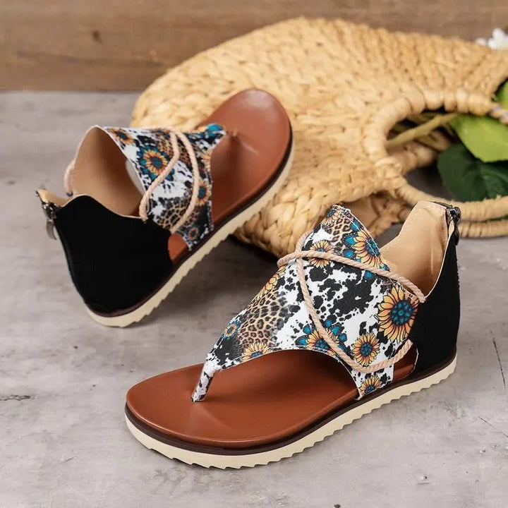 Irene - Chic Women's Sandals with Trendy Pinch Noses