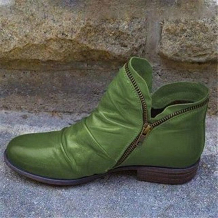 Giulia™ - Leather Boots with Zipper