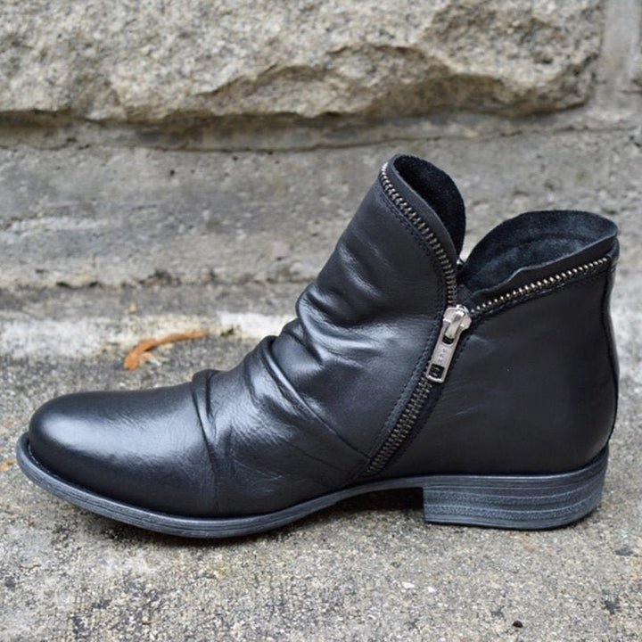 Giulia™ - Leather Boots with Zipper