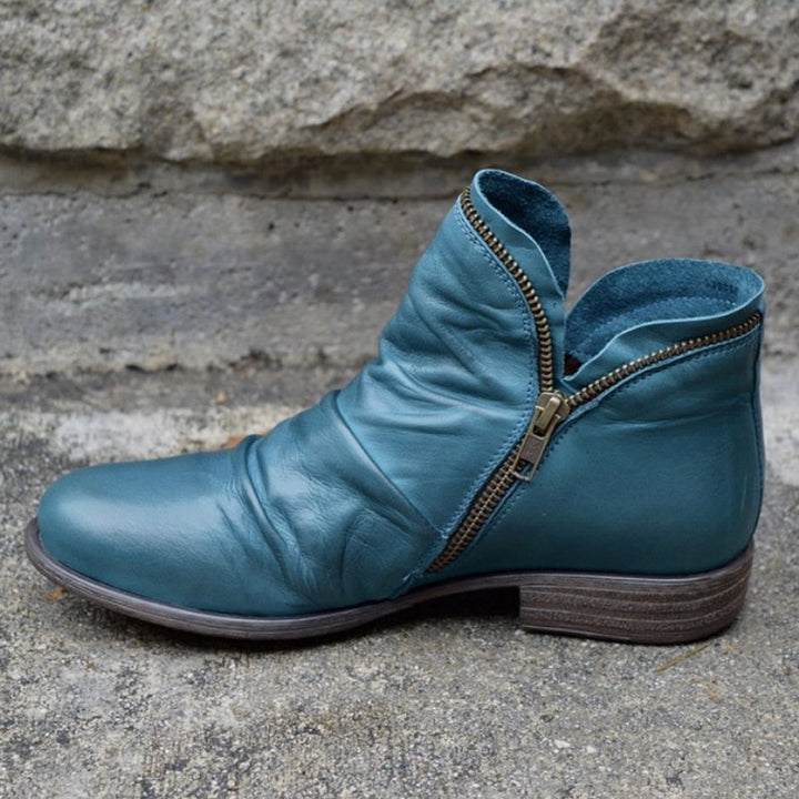 Giulia™ - Leather Boots with Zipper